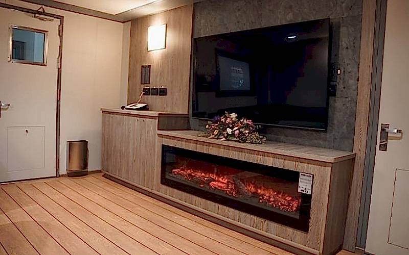 Gemi İç Kabin Tasarımında Estetik ve Dayanıklılığın Dengesi