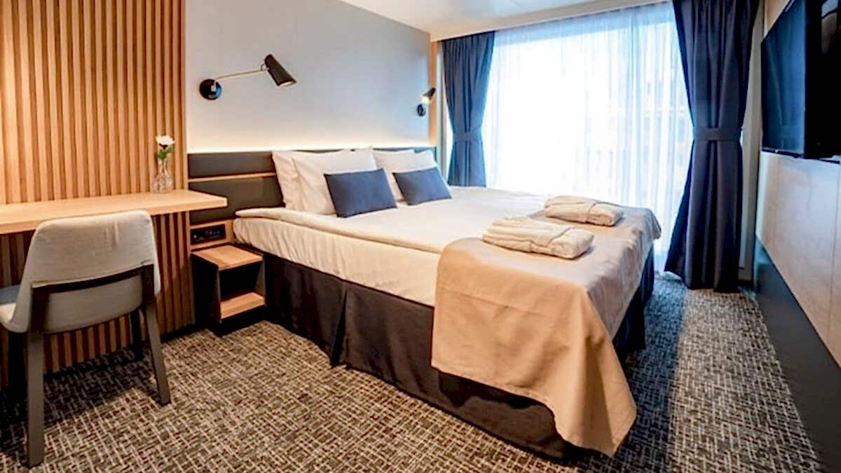 What’s Inside a Cruise Cabin