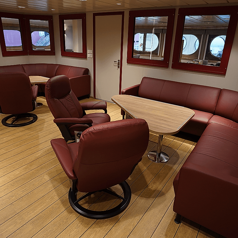 mess-room-durable-design